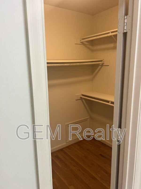 Building Photo - 6510 Marsh Ct