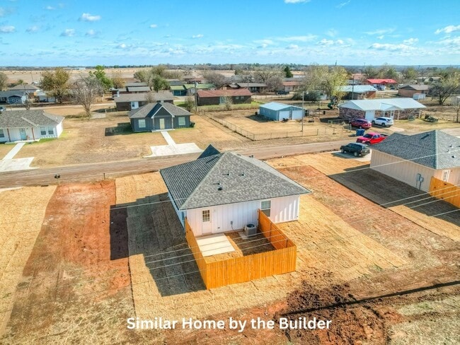 Building Photo - Move-In Ready 2 Bed Rental Home in Chickasha, OK