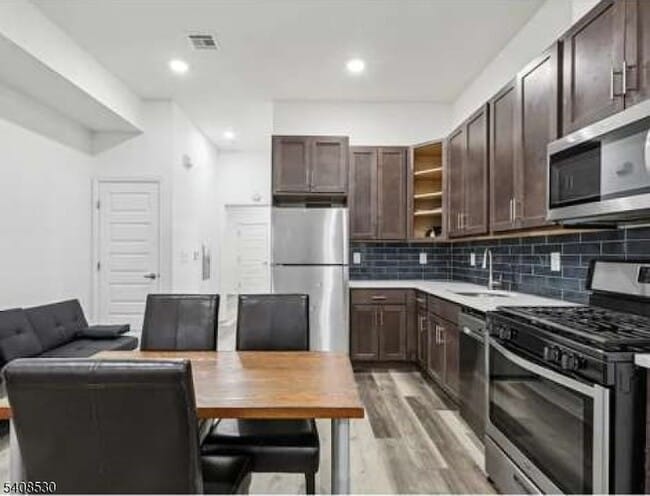 Building Photo - 430 Ocean Ave