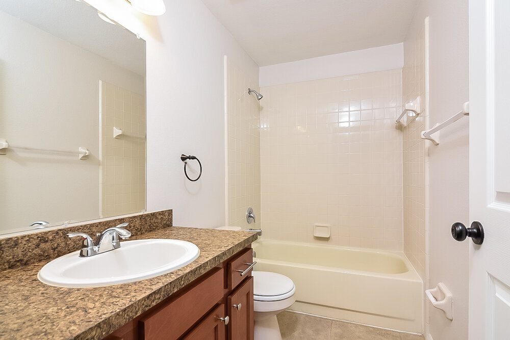 Building Photo - 1070 Corkwood Dr