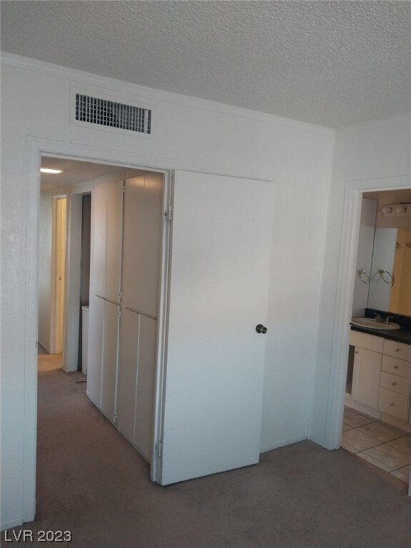 Building Photo - 241 Misty Isle Ln