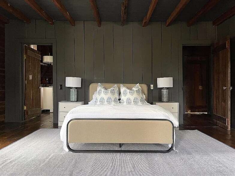 Building Photo - 5237 Meadows Mill Rd