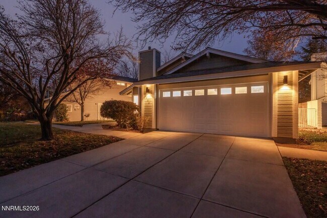 Building Photo - 7562 Wheeldale Cir