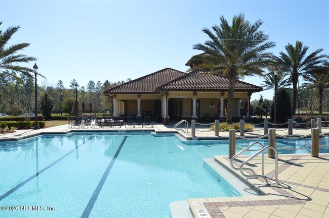 Building Photo - 180 Thornloe Dr