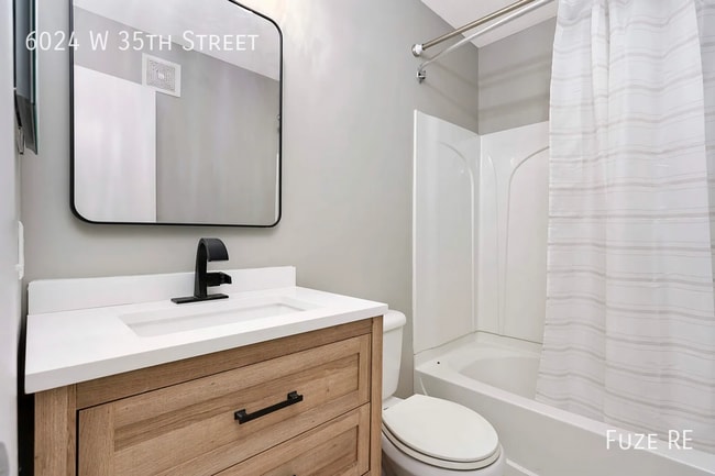 Building Photo - 6024 W 35th St