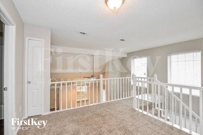 Building Photo - 5116 Wedgewood Dr