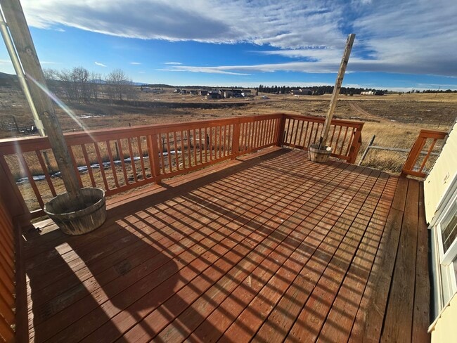 Building Photo - 432 Grandview Dr