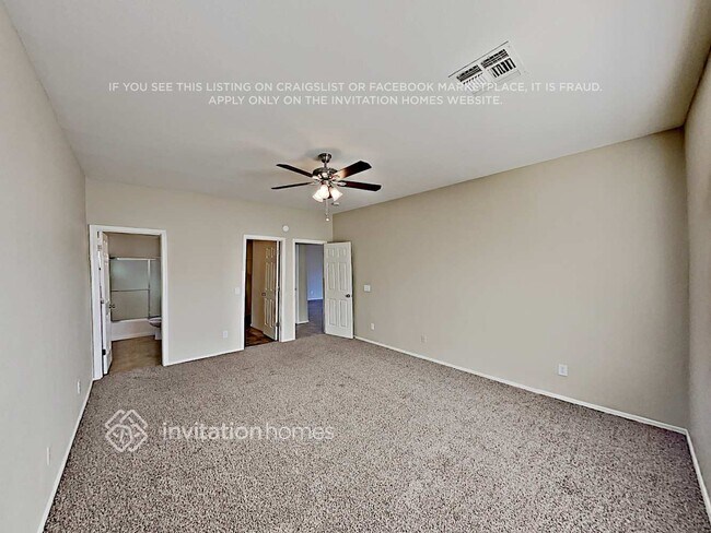 Building Photo - 30012 N Desert Willow Blvd