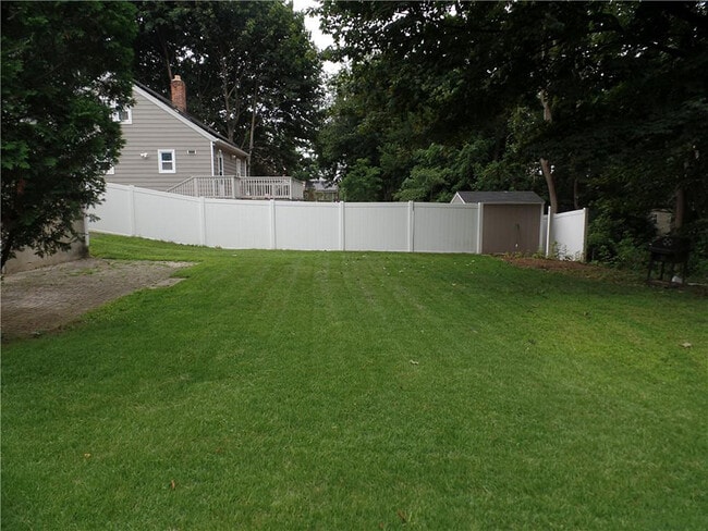 Building Photo - 110 Knowlton St