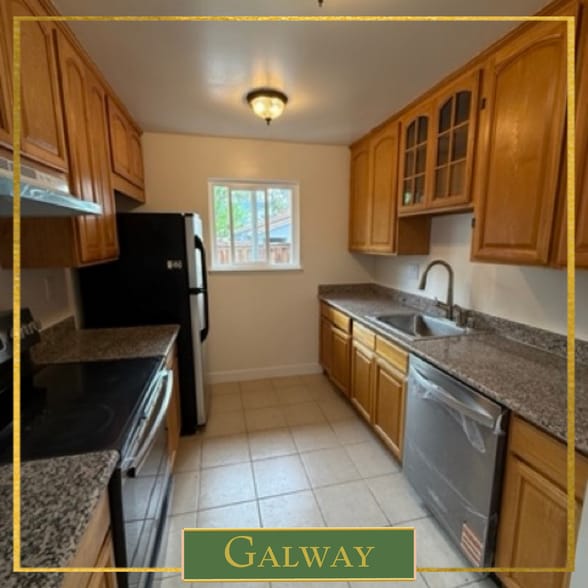 Building Photo - 355 Nature Dr