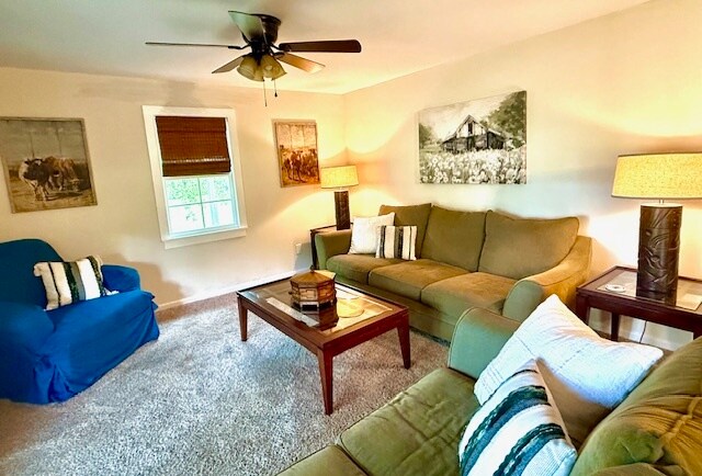 Building Photo - 4412 Wesley Rd