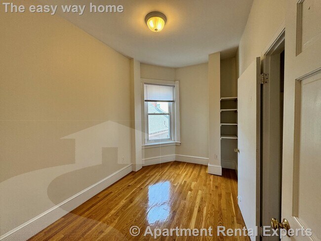 Building Photo - 891 Massachusetts Ave