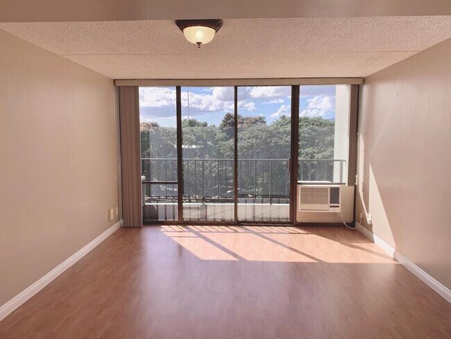 Building Photo - 98-402 Koauka Loop