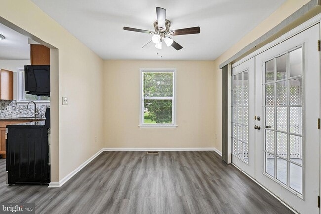 Building Photo - 8805 Bolero Ct