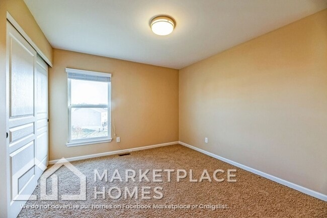Building Photo - 2807 Bentwood Dr