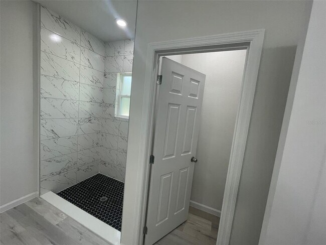 Building Photo - 3364 SW 165th Loop