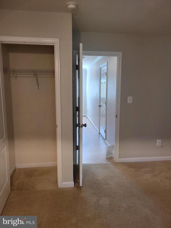 Building Photo - 25117 Sweet Myrtle Square