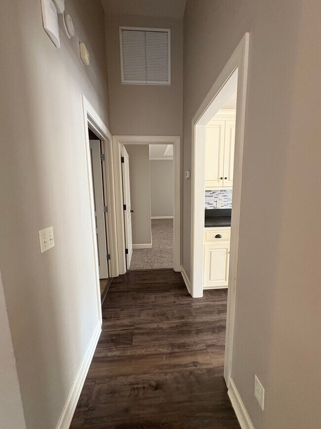Building Photo - 540 Orchard Cir