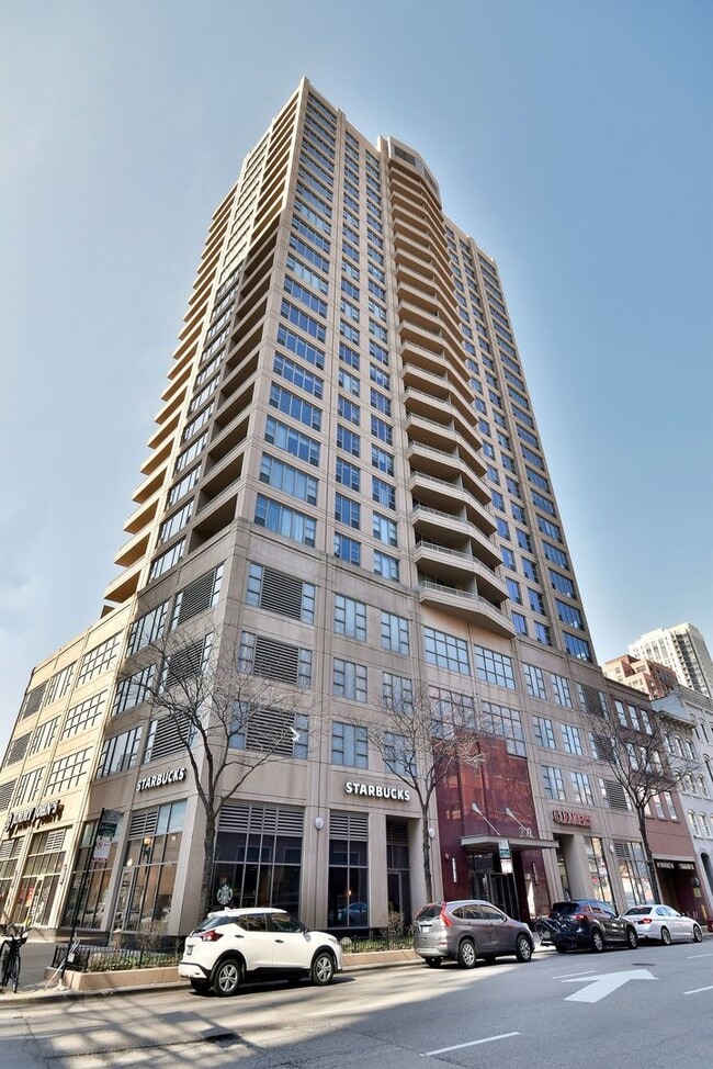 Primary Photo - 200 N Jefferson St