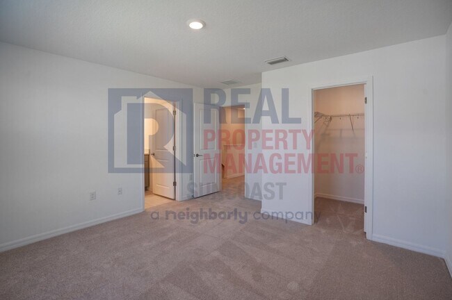 Building Photo - 8709 Winter Breeze Wy