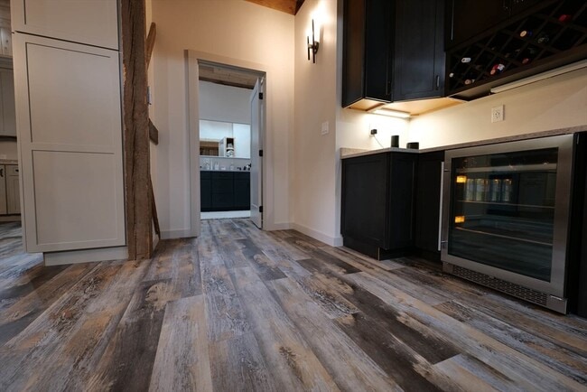 Building Photo - 23 Winter St