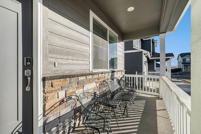 Building Photo - Rent this Immaculate Home in Johnstown Vil...