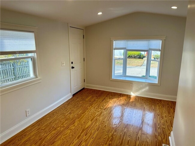 Building Photo - 54 Planet Ave