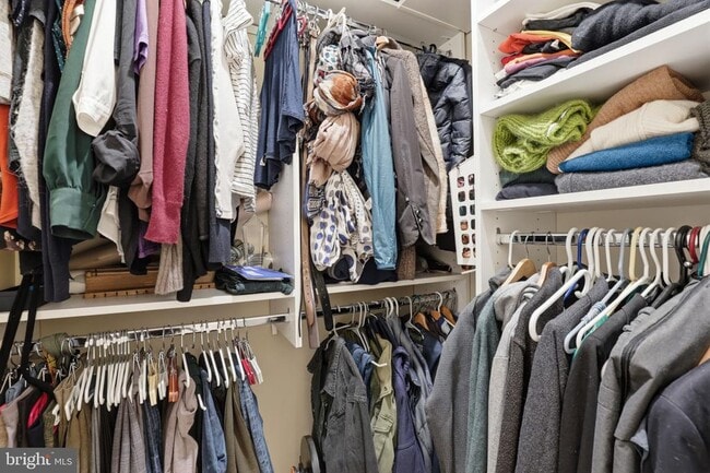 Building Photo - 2812 13th St NW