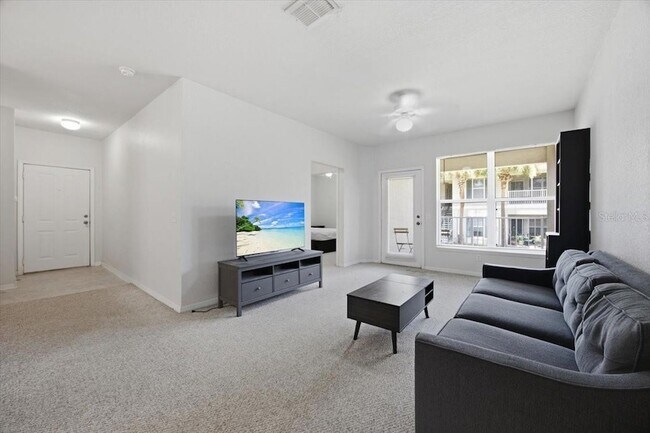 Building Photo - 4008 Hemingway Cir