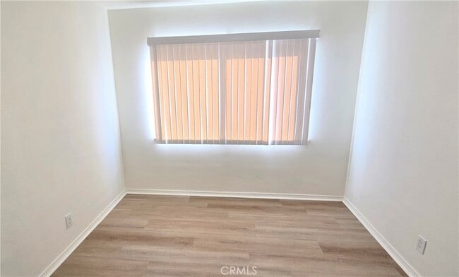 Building Photo - 6702 Flora Ave