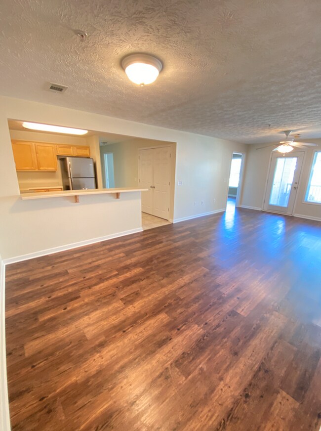 Building Photo - Available August 2026!