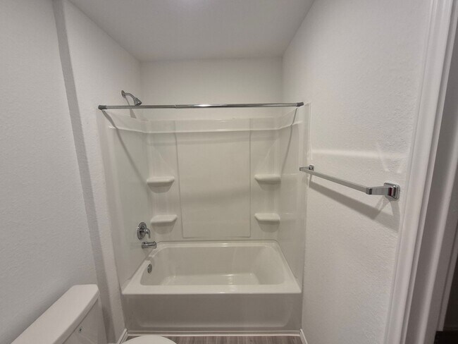 Building Photo - 12822 CHINALI SPG