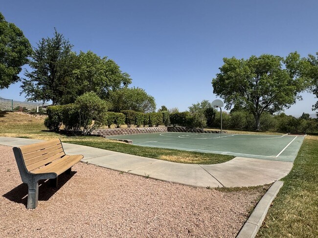 Building Photo - HOUSE-COTTONWOOD- GYM/POOL - DEL WEB COTTO...
