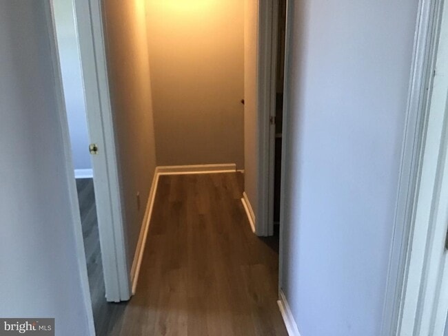 Building Photo - 205 Ringgold St