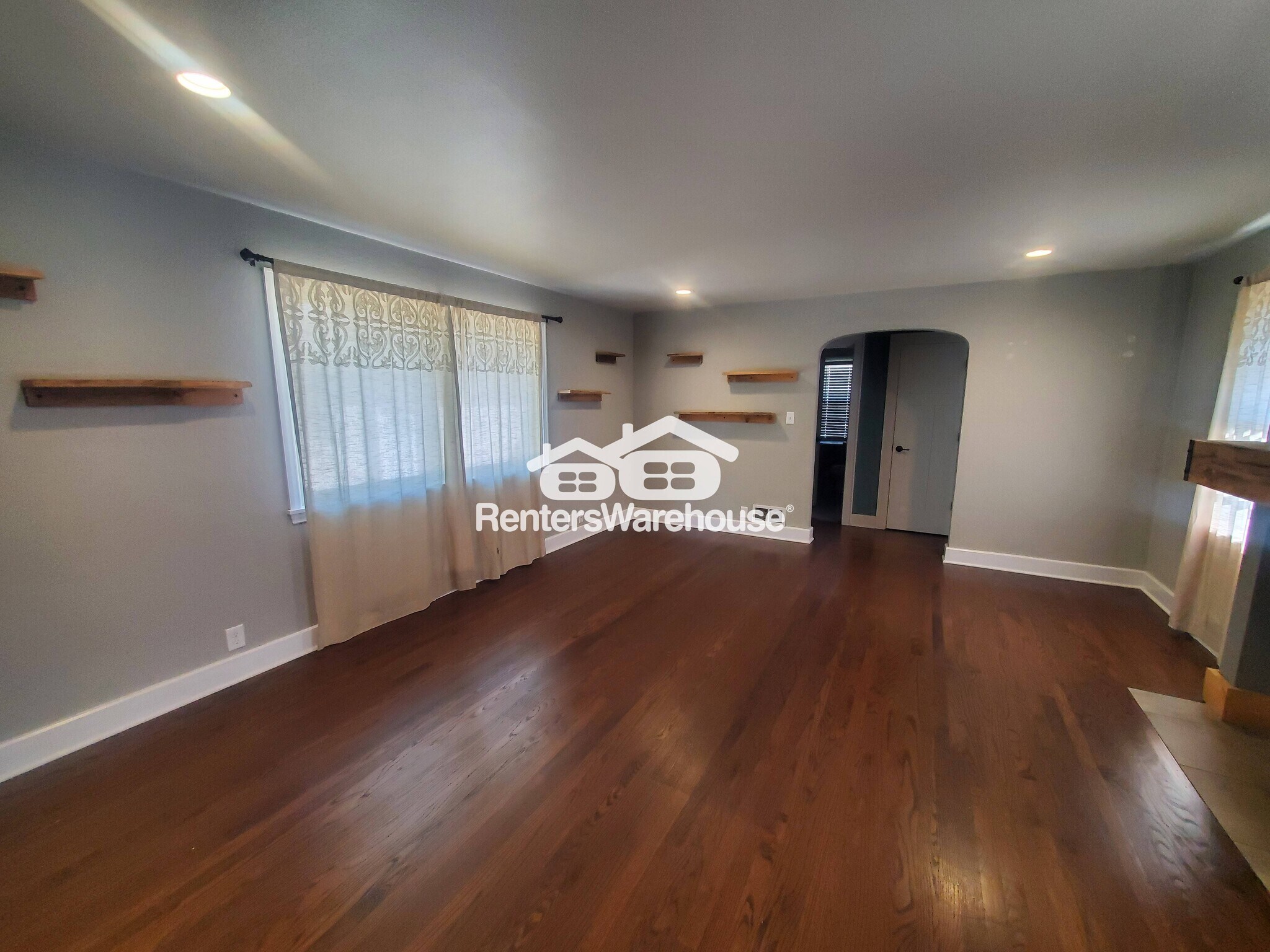 Building Photo - 3439 S 45th St