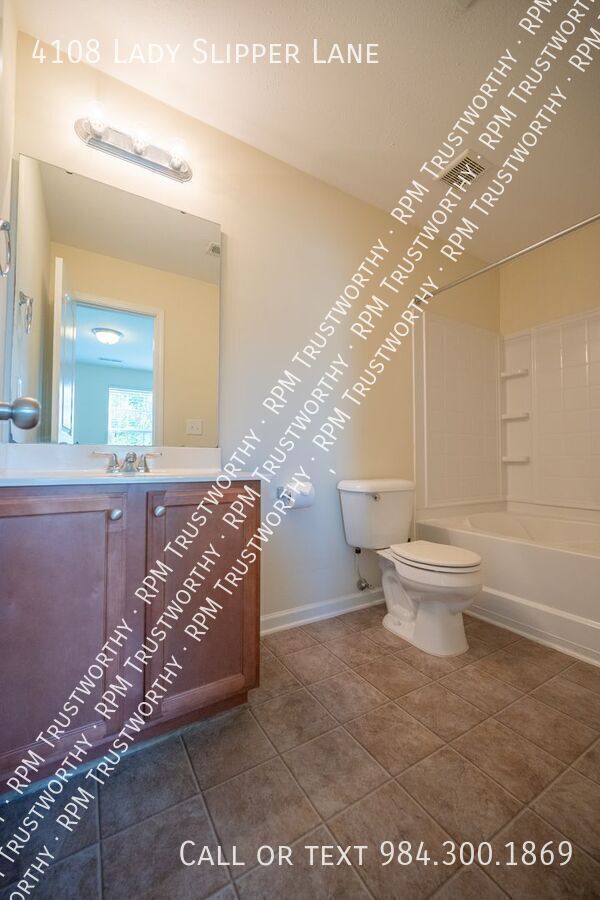 Building Photo - 4108 Lady Slipper Ln