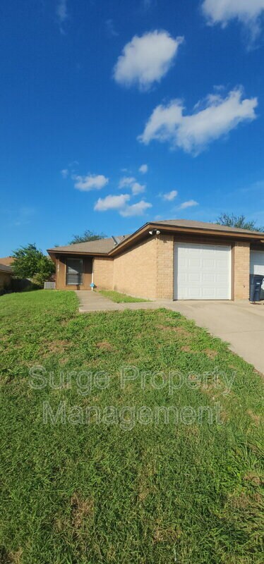 Building Photo - 6721 Loma Vista Dr