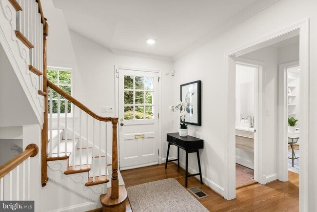 Building Photo - 5193 Watson St NW