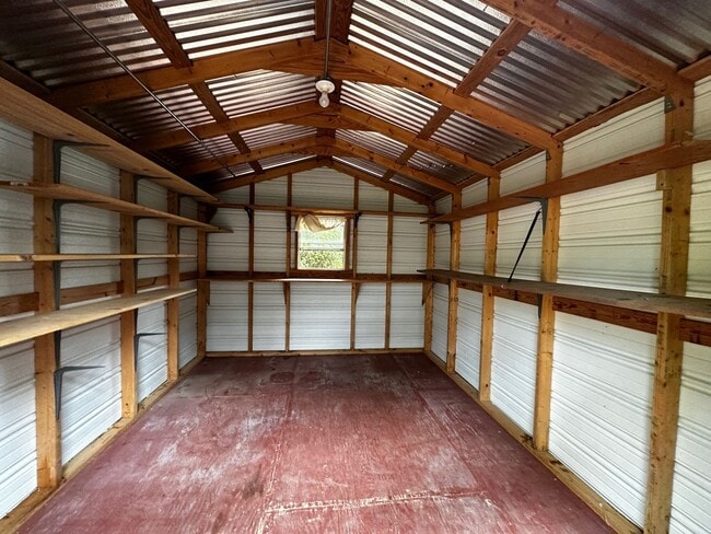 Building Photo - 2214 Joyner Dr