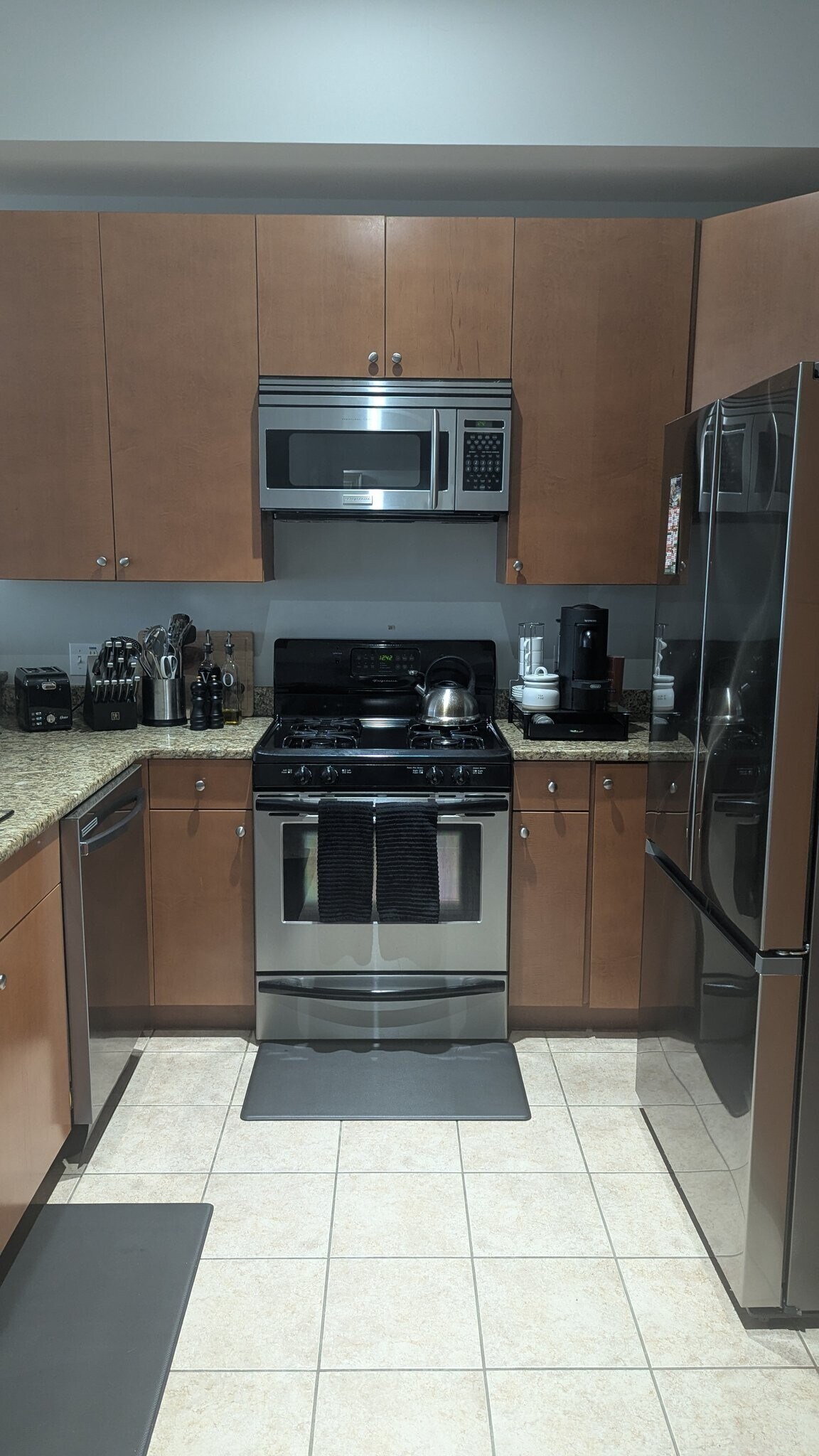 Building Photo - 1209 N Charles St