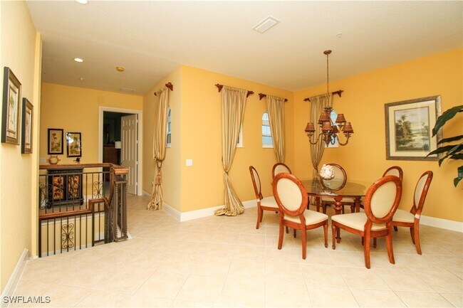 Building Photo - 9224 Campanile Cir