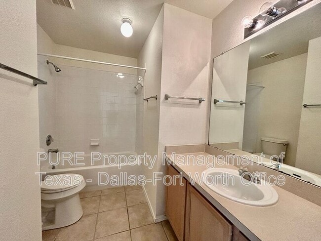 Building Photo - 1717 Wind Dancer Trail