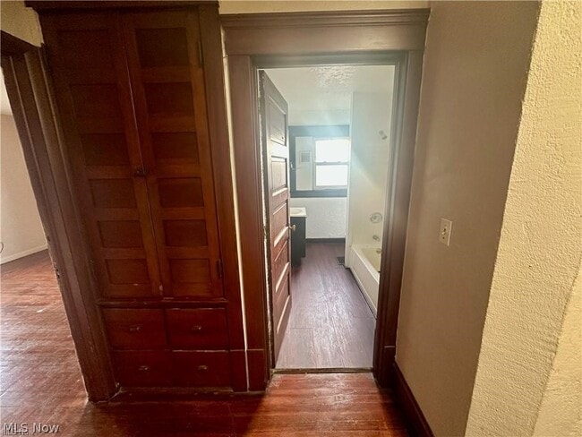 Building Photo - 53 S Balch St