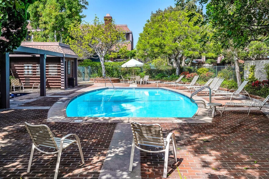 Common Pool - 4425 Alla Rd