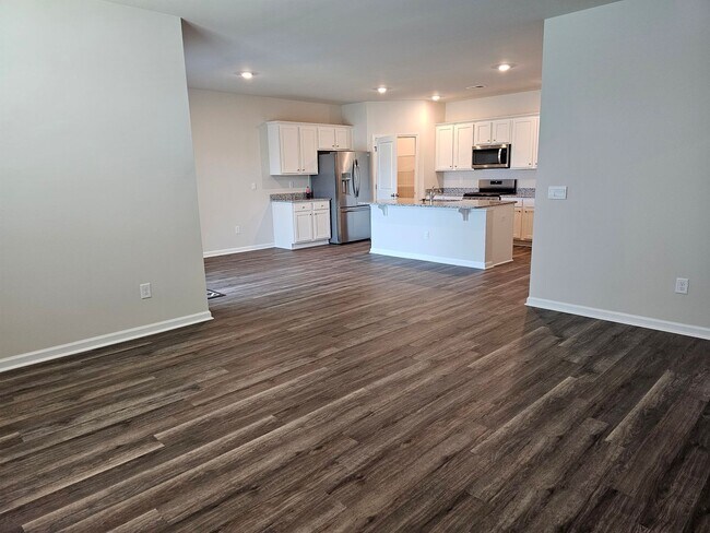 Building Photo - 3015 Long Spur Dr