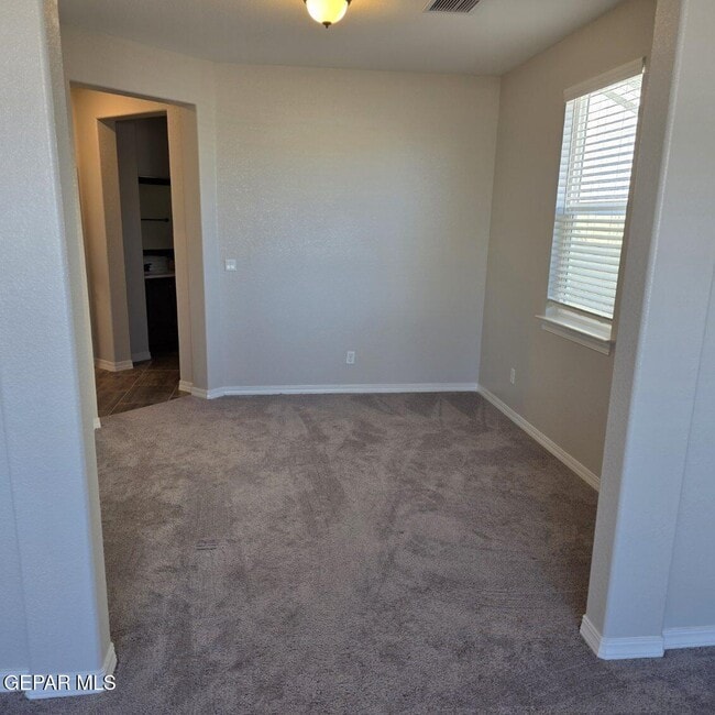 Building Photo - 1804 Ritzy Lou Pl