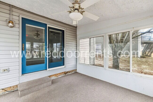 Building Photo - 8029 Cardinal Cove W