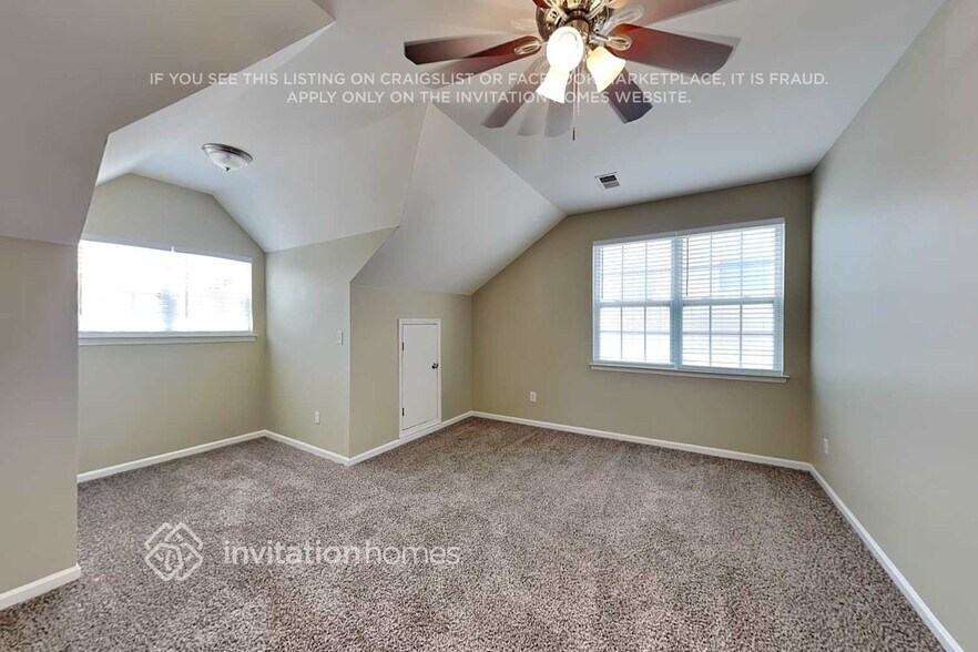 Building Photo - 11408 Sidney Crest Ave