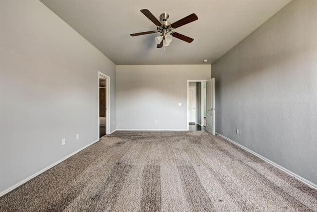Building Photo - 11800 NW 136th Terrace