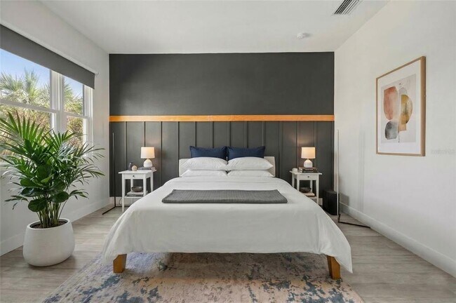 Building Photo - 668 Overspin Dr